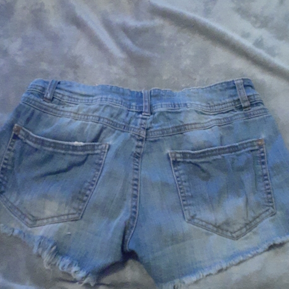Jean shorts - Picture 2 of 2